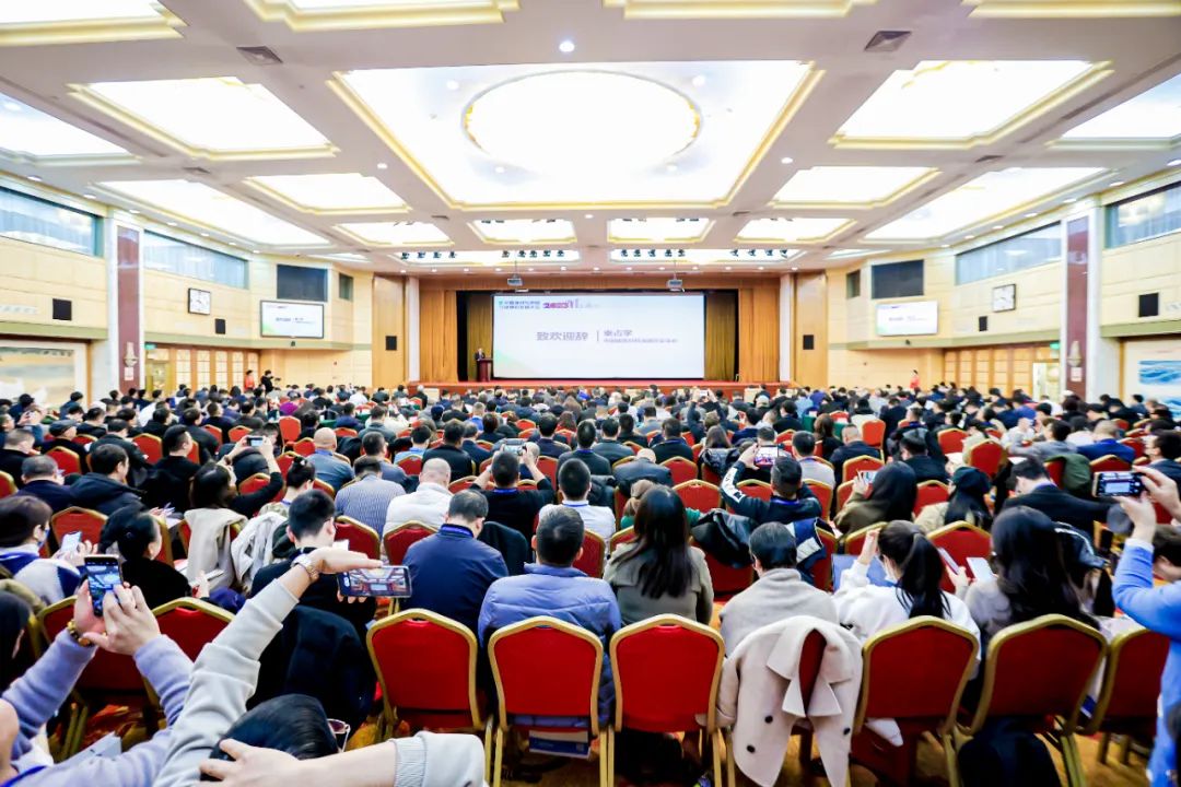 創新引領，榮譽加冕 | 綠蘋果瓷磚榮獲2023年度中國建筑材料流通協會“科學技術獎”